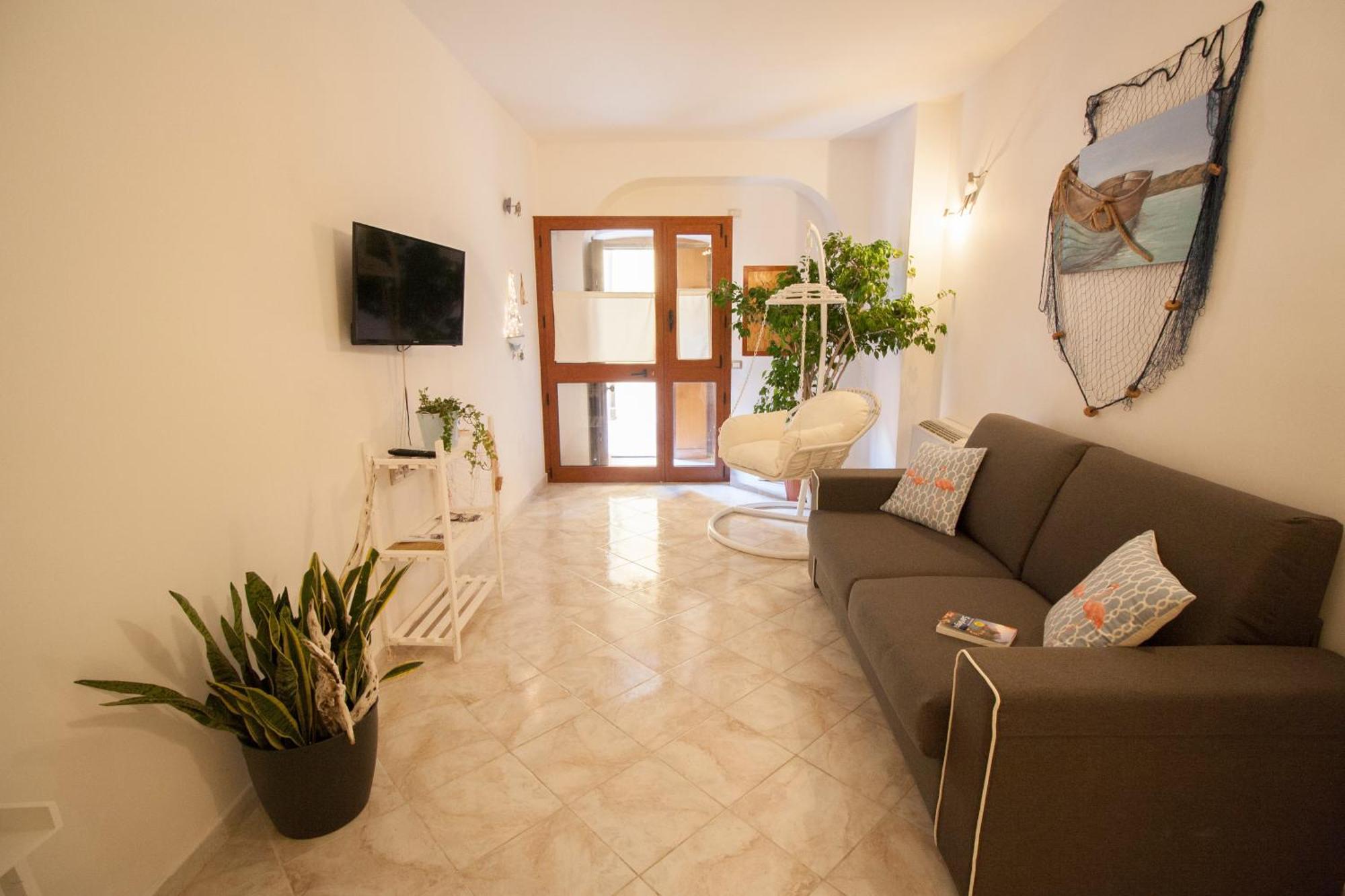 Lanterna Bianca Villa กาญารี ภายนอก รูปภาพ